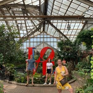 Meet your Posher, Laura